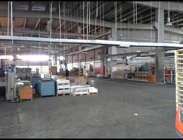 4,500M² FACTORY TO LET IN EPPING INDUSTRIAL